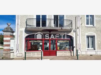 AV local 50m² empl stratégique à Bourgneuf en Retz