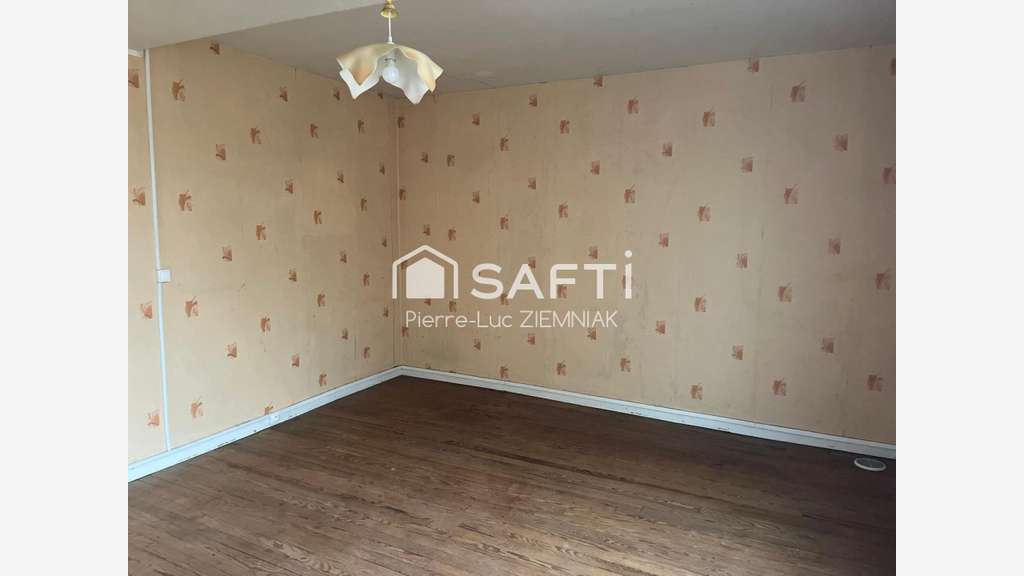 AV ensemble immobilier 210m² Villiers-Charlemagne