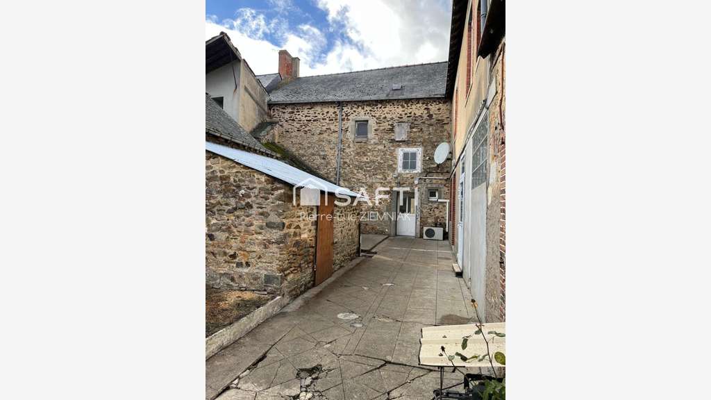 AV ensemble immobilier 210m² Villiers-Charlemagne