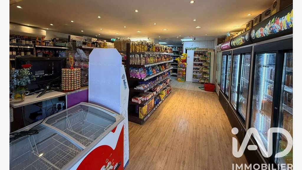 Vente murs commerciaux loués à Viroflay