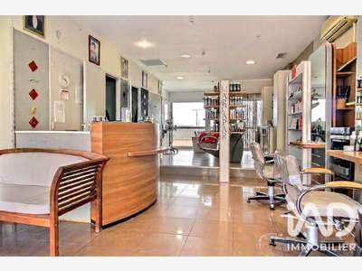 Vente local commercial libre de 69m² à Vitrolles