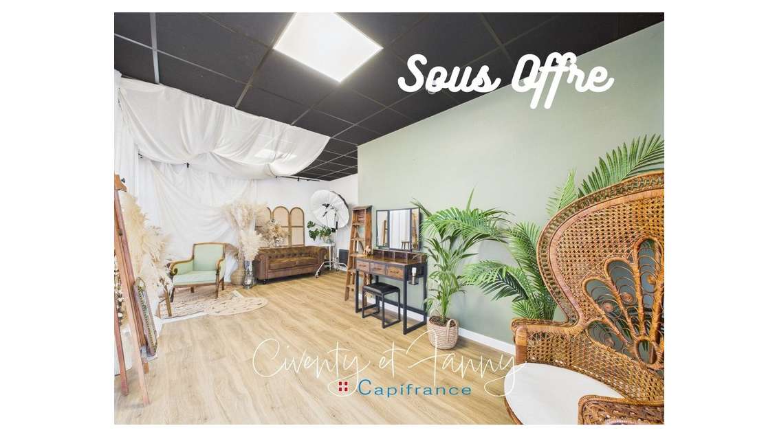 Local commercial 32m² à vendre à Viviers-du-Lac