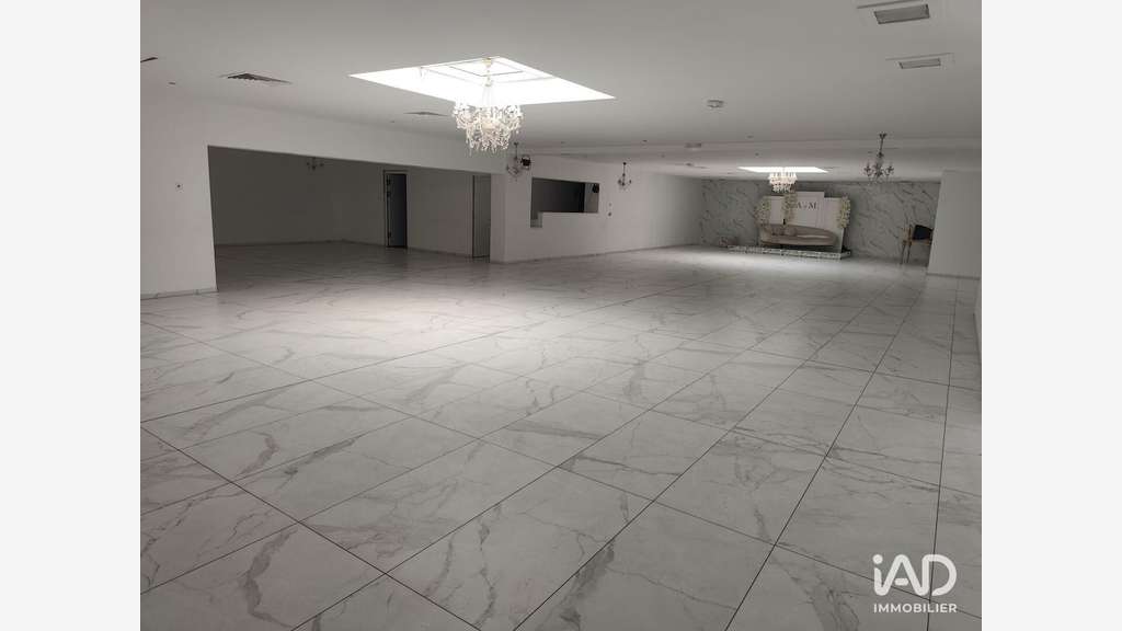 Vente Murs commerciaux de 1500m² à Wattrelos