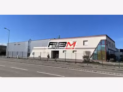 AV ensemble immo industriel 2689m² à Wittenheim