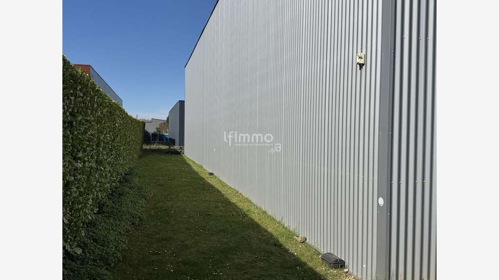 AV ensemble immo industriel 2689m² à Wittenheim
