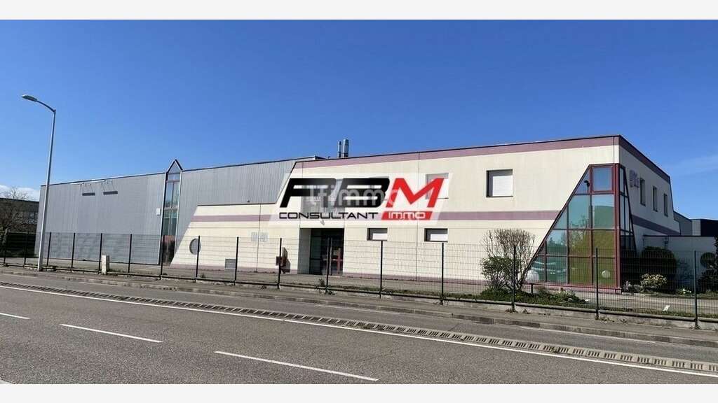 AV ensemble immo industriel 2689m² à Wittenheim