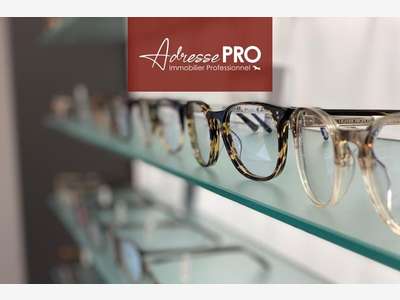 Vente murs libres 52m² axe principal de Brest
