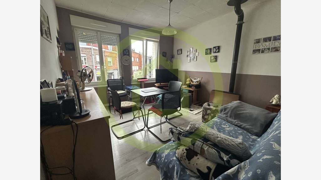 Local 55m² RDC avec réserve de 30m² à Capinghem