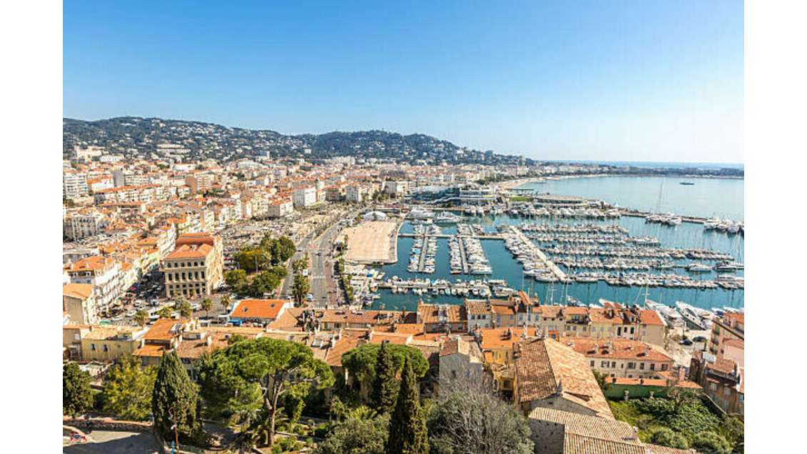 Vente local 1900m² centre Cannes proche Suquet