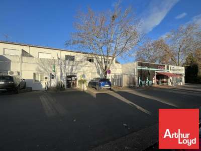 Local commercial à vendre à Chasseneuil-du-Poitou