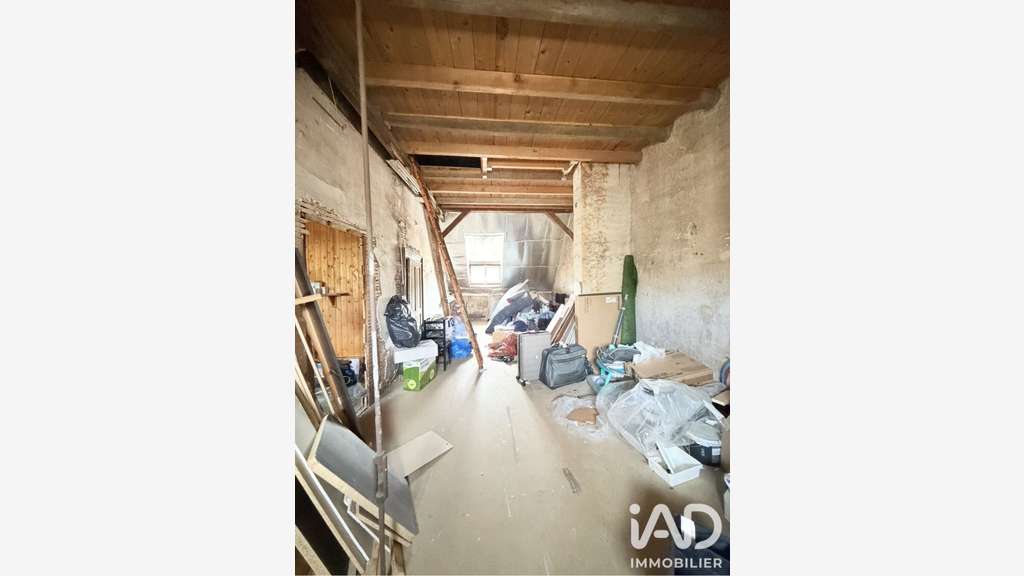 Vente murs commerciaux à Châtel St Germain