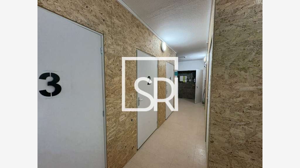 Local commercial 310m² à vendre à Clermont-Ferrand