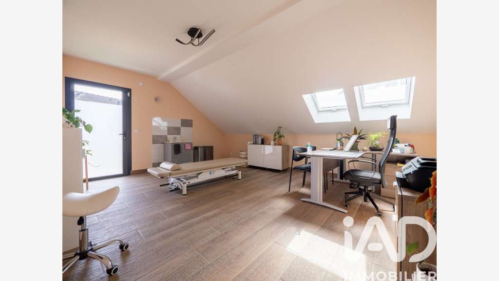Vente local pôle médical à Coupvray