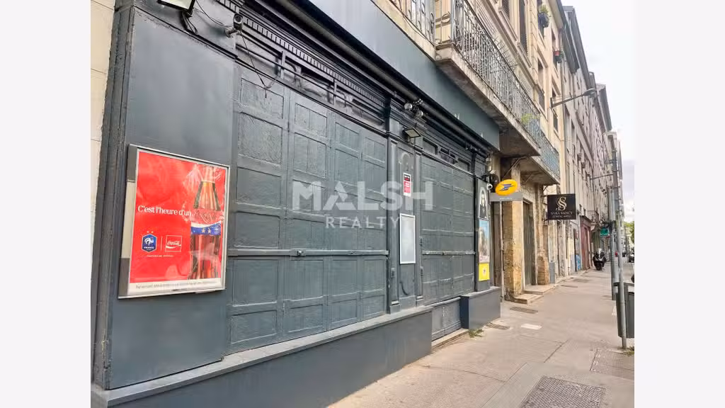 Local commercial à vendre 87m² axe majeur Lyon 4e