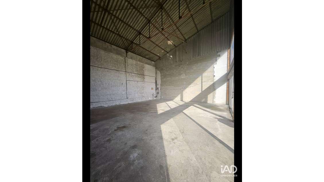 Vente local professionnel 87m² à Dax