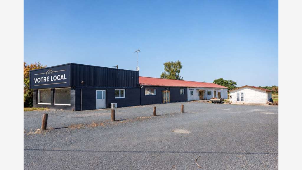 Local commercial 475m² à vendre à Digoin RCEA /A89
