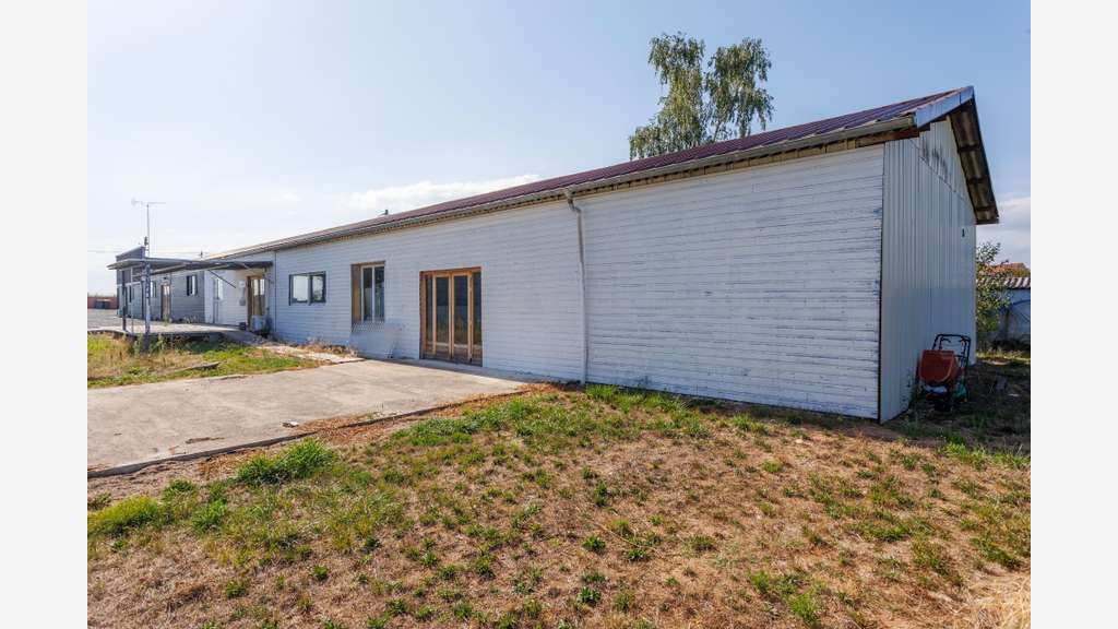 Local commercial 475m² à vendre à Digoin RCEA /A89