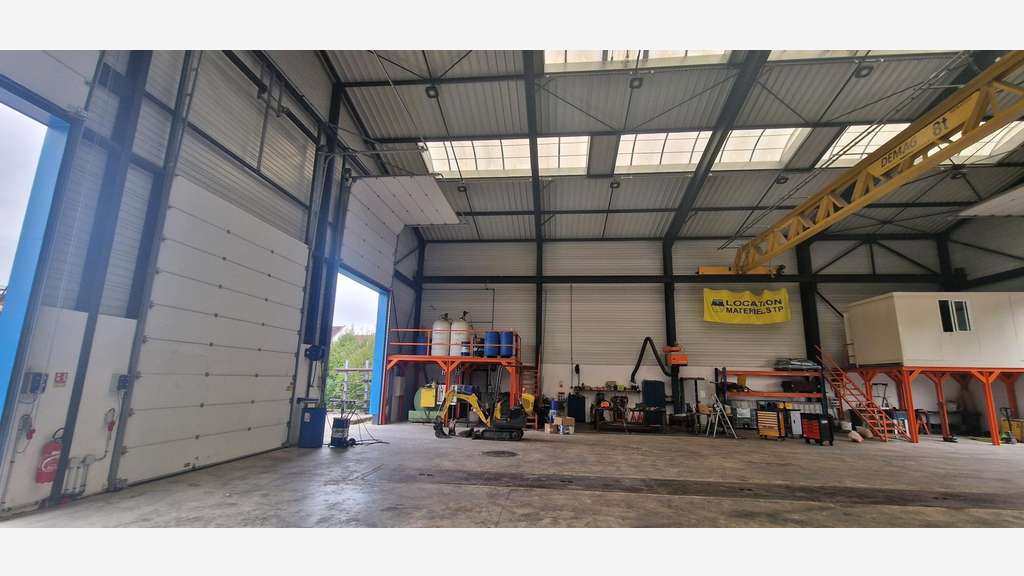 Vente bien commercial  à Ennery proche Cergy