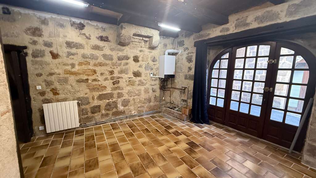 Vente local commercial d'exception à Figeac centre