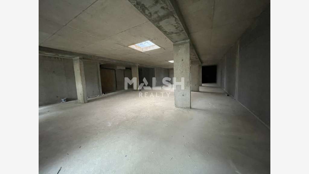 Vente local commercial 219m² à La Talaudière
