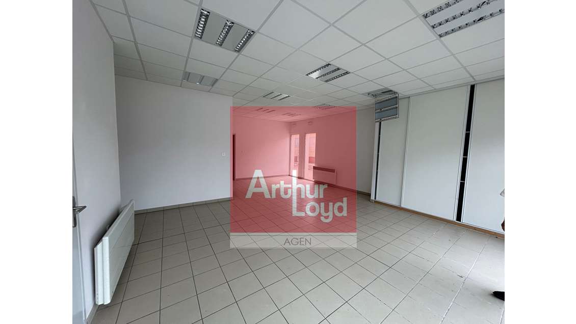 Local d'exception à vendre  à Larroque-Timbaut