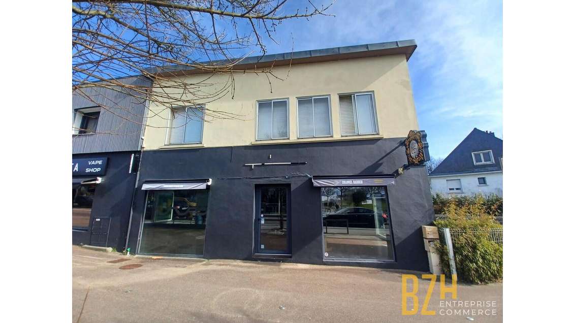 A vendre local commercial avec bureaux à Lorient
