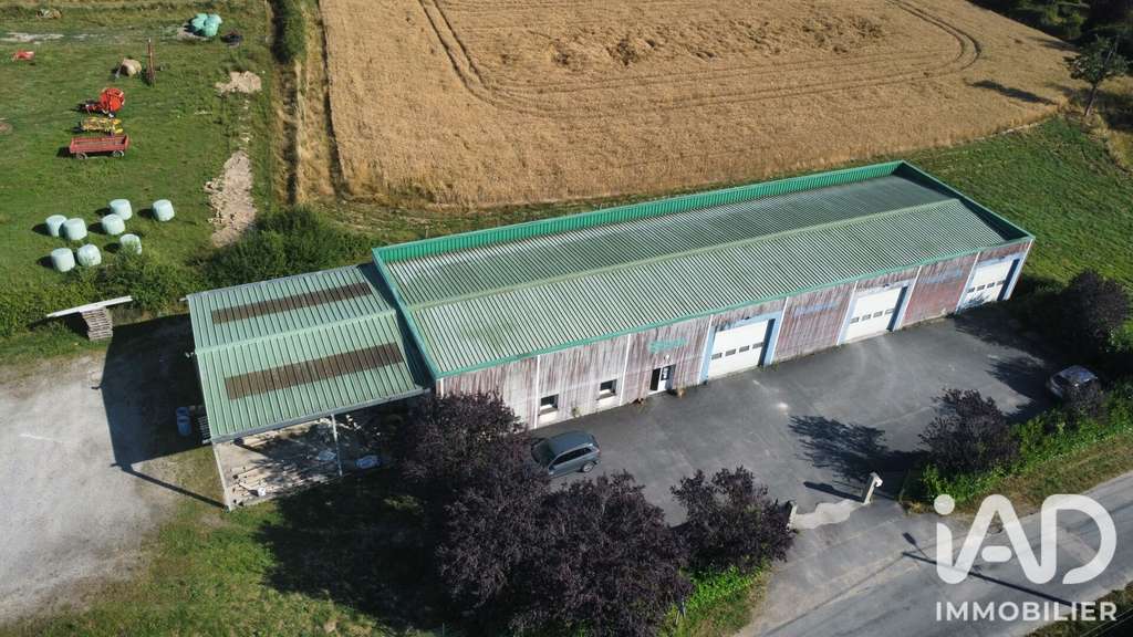 Vente local commercial 460m² à Lucenay-Lès-Aix