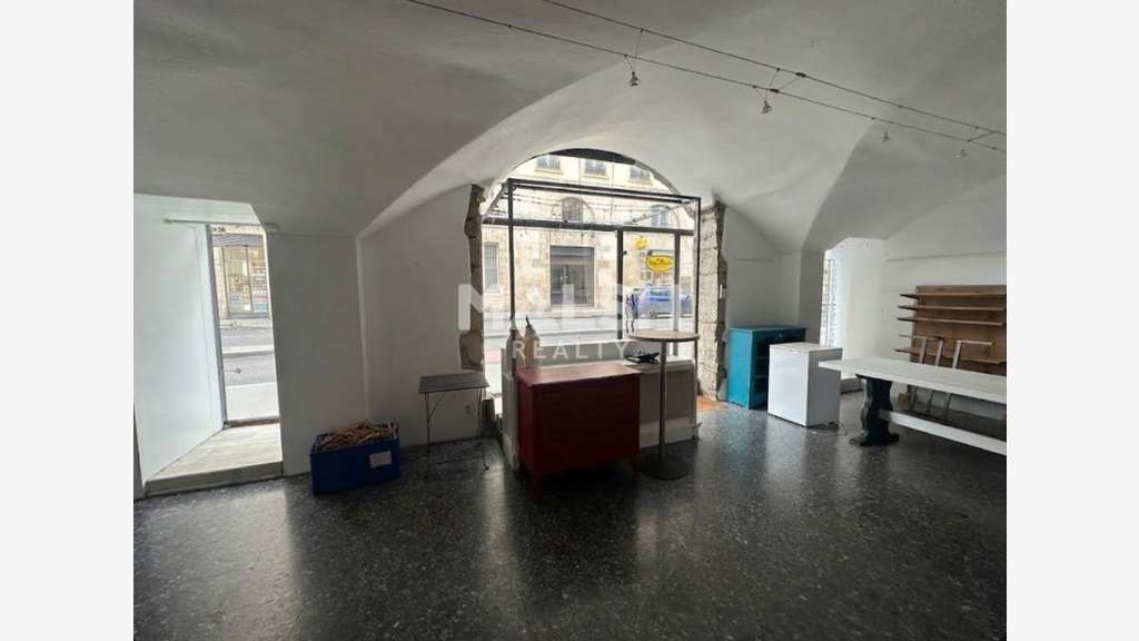 Local commercial à vendre 81m² Lyon 2e Bellecour 