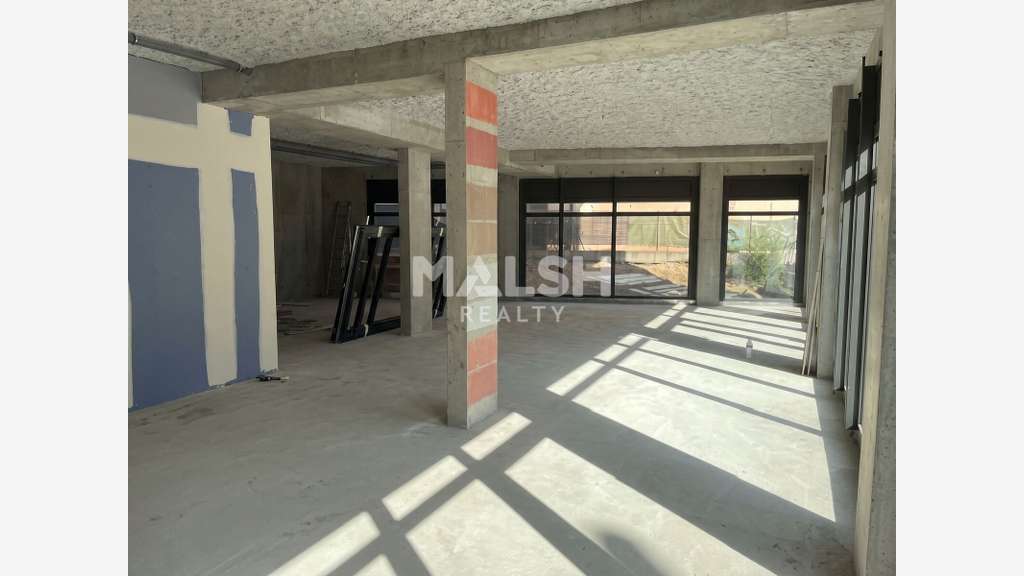 Local commercial à vendre 153m² à Lyon 7e