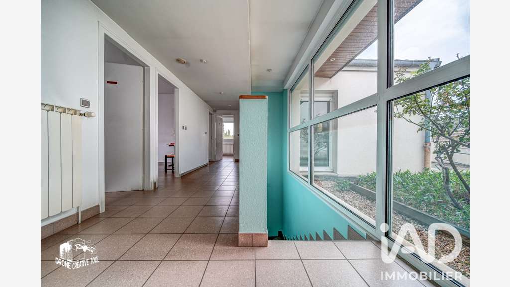AV local maison médicale à Marange-Silvange