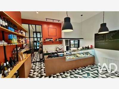 Droit au bail local 52m² à Paris South Pigalle