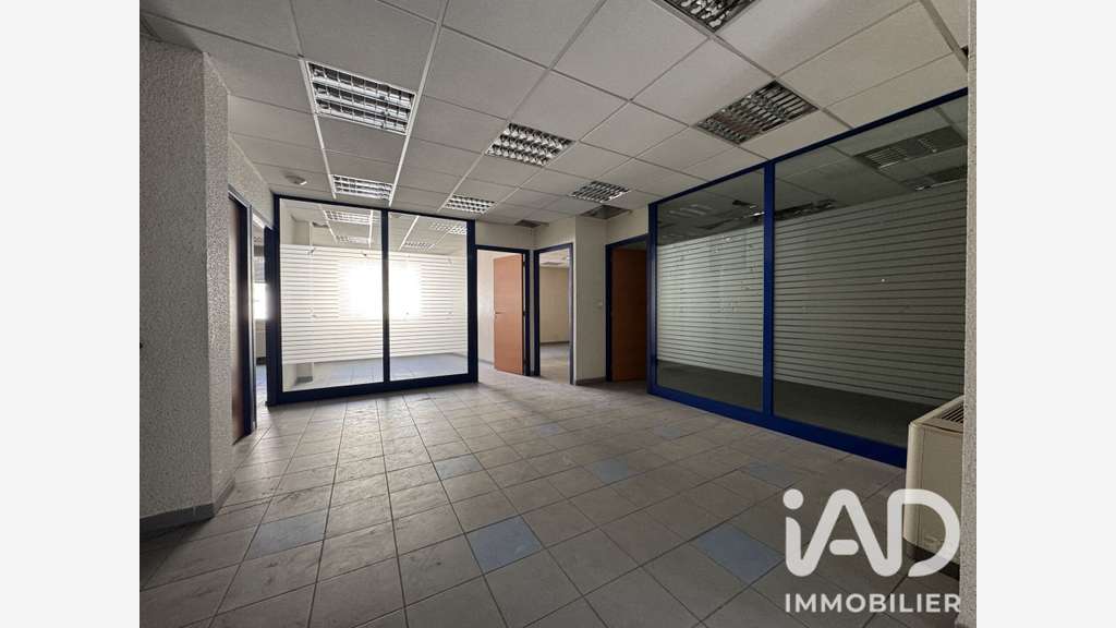 Vente local commercial 220m² à Perpignan