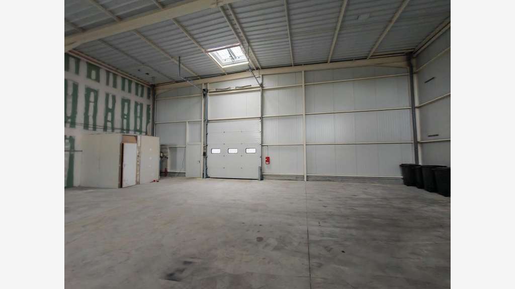 Vente cellule commerciale entre Quimper et Bénodet
