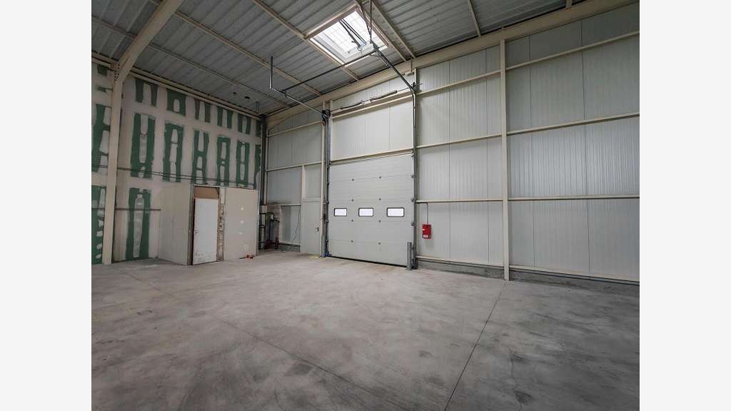 Vente cellule commerciale entre Quimper et Bénodet