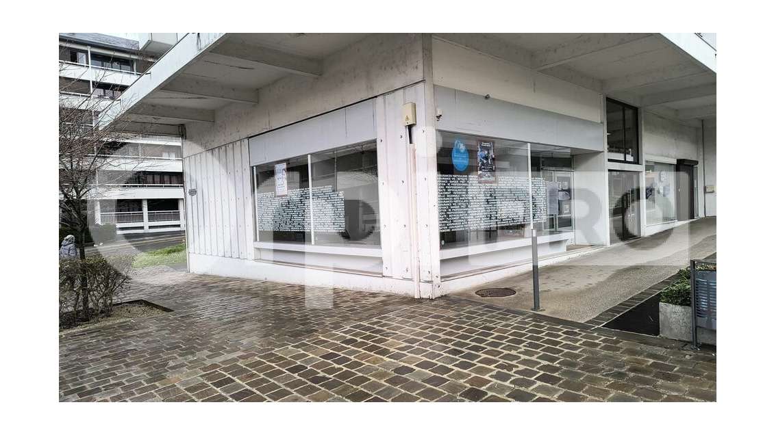 Local commercial 109m² à vendre à Reims Saint Rémi