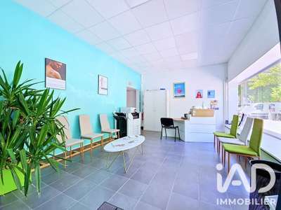 AV murs commerciaux visibilité d'exception à Reims