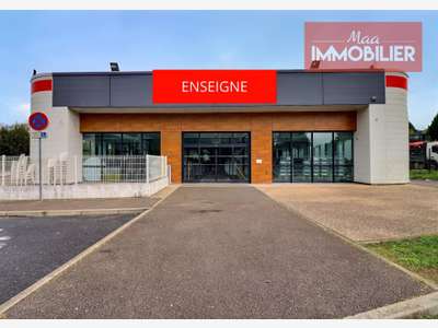 Vente local 700m² empl premium à Saint-Étienne