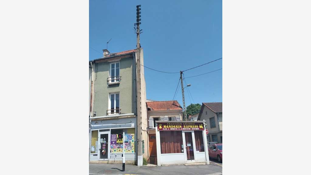 Local 45m² à vendre à Saint-Leu-la-Forêt