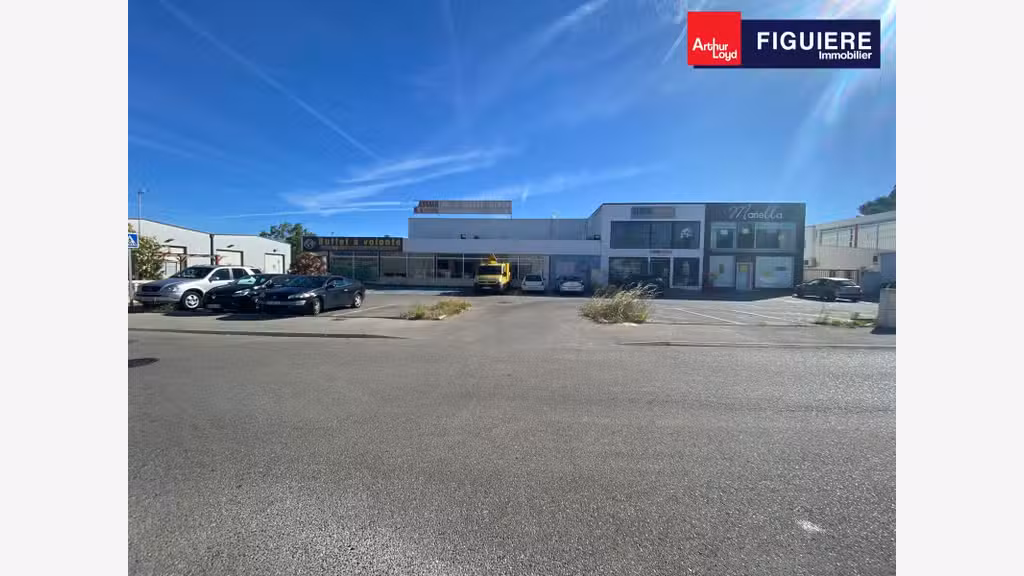 610m² de local à vendre ou à louer ZAC des Etangs