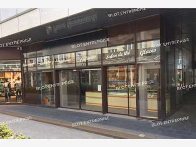 A vendre local 140m² à Saint-Nazaire Le Paquebot