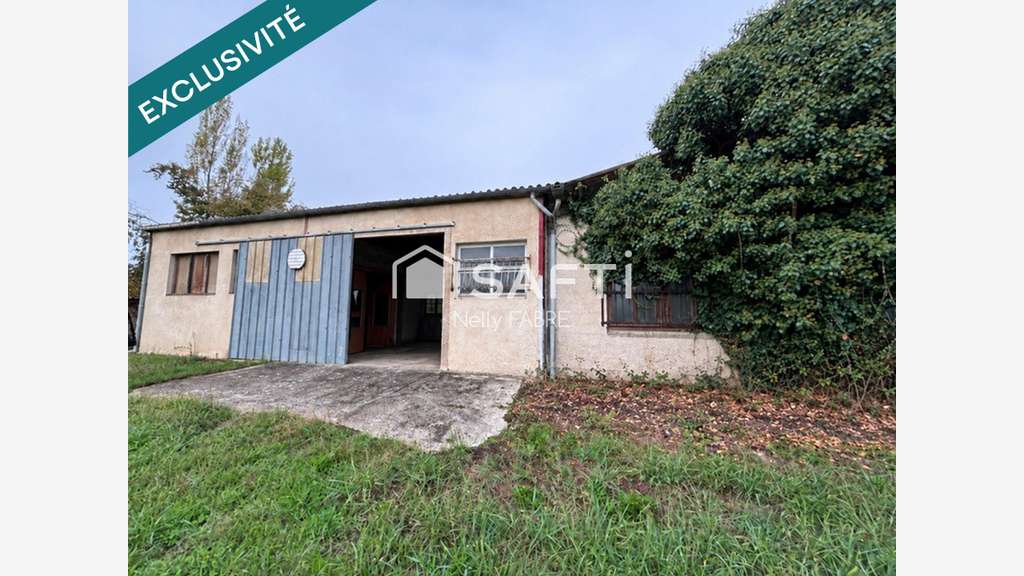 Vente local commercial 350m² à St-Pierre-du-Mont