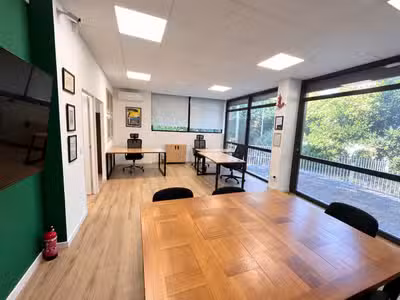 Vente local commercial rénové 62m² Toulon Beaulieu