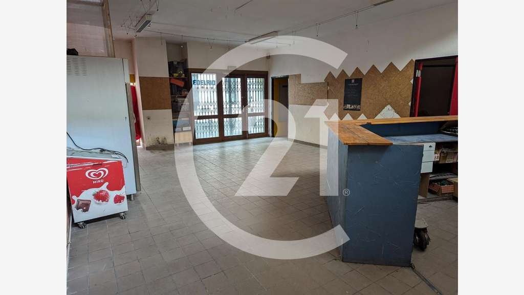Vente local bureaux atypique 321m² à Valence