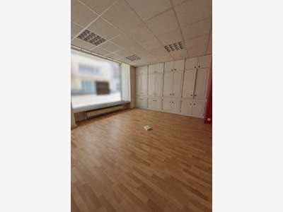 A vendre local commercial 70m² à Vannes centre