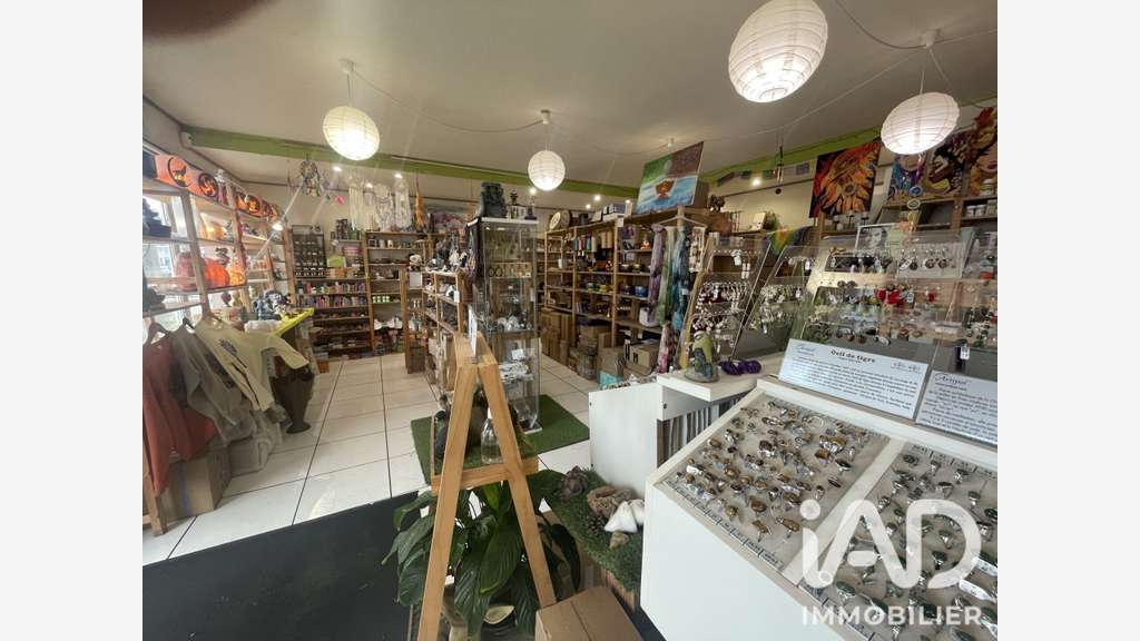Vente magasin 60m² à Villenave d'Ornon