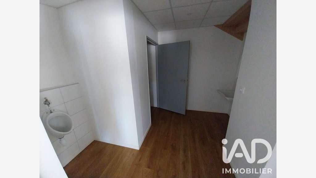 Vente local commercial en ZA à Retiers