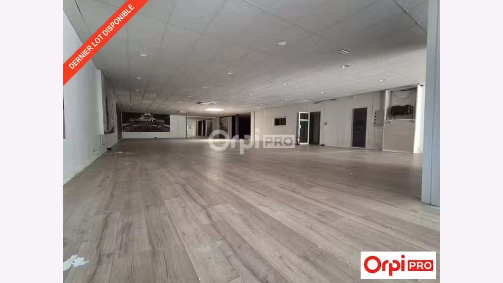 Local d'activité 291m² à vendre à Bourg de Péage