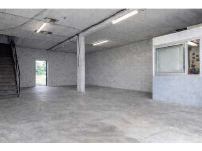 Vente Locaux d'activités - Entrepôts au Muy