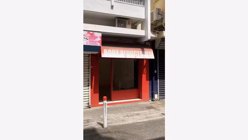 Local commercial 13m² centre ville Pointe-à-Pitre
