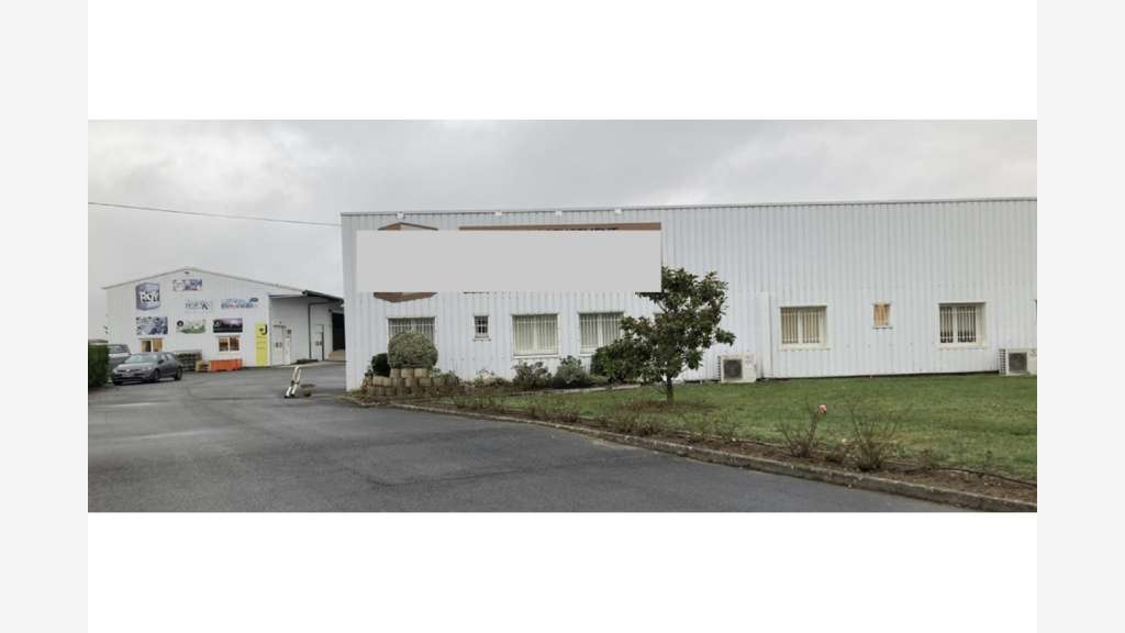 À vendre local industriel 3300m² à Châtillon/Loire